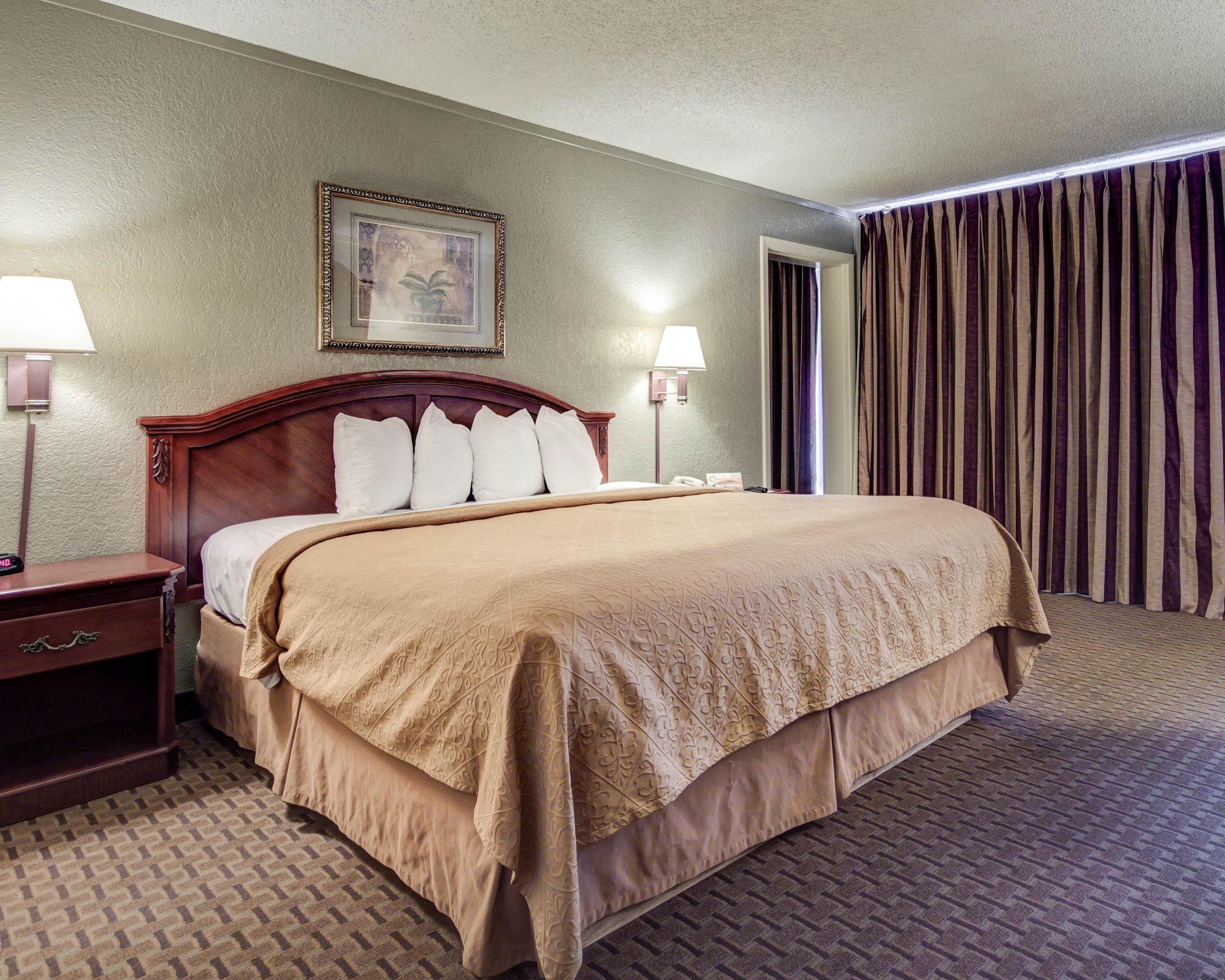 Quality Inn & Suites Airport El Paso Exterior foto