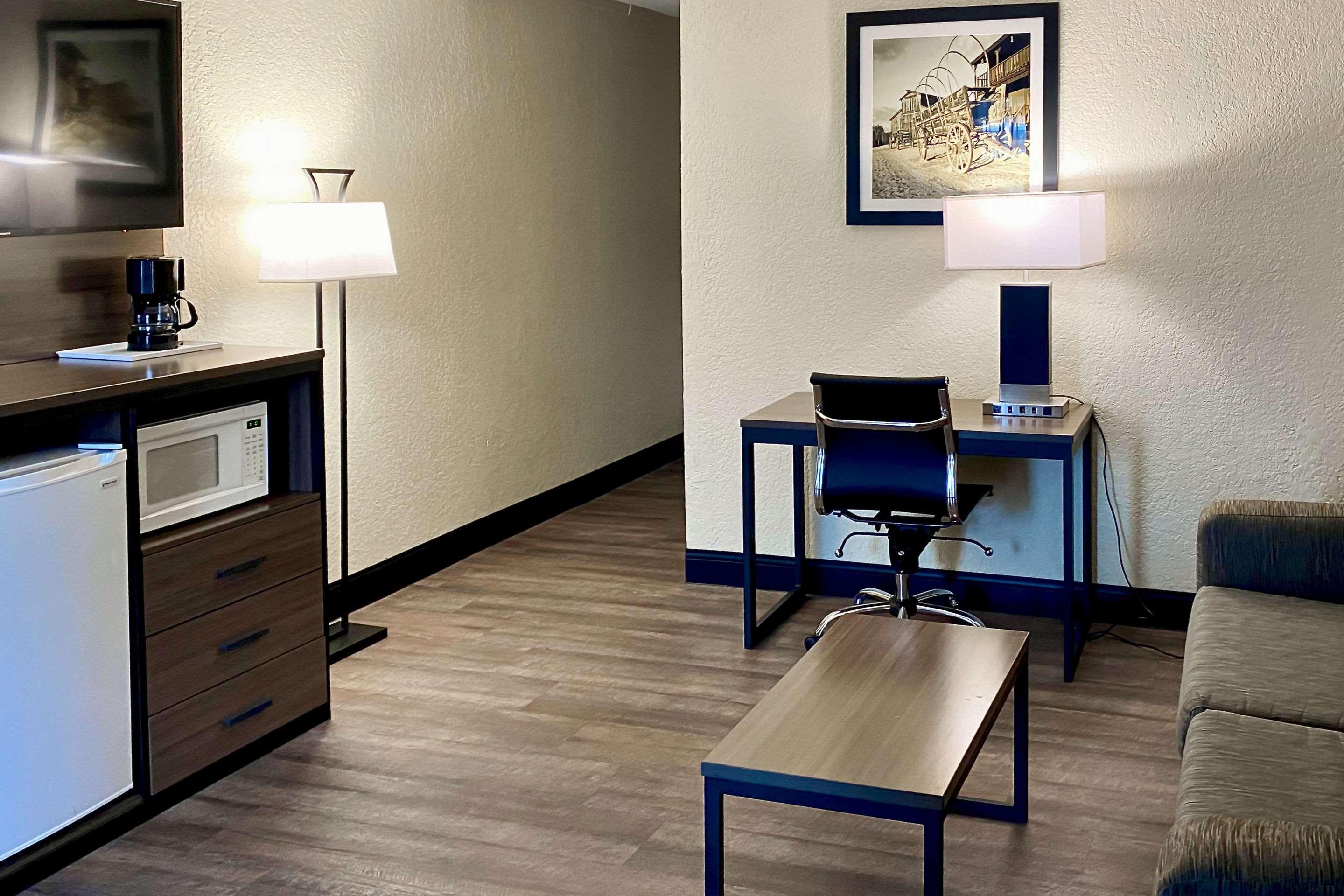 Quality Inn & Suites Airport El Paso Exterior foto